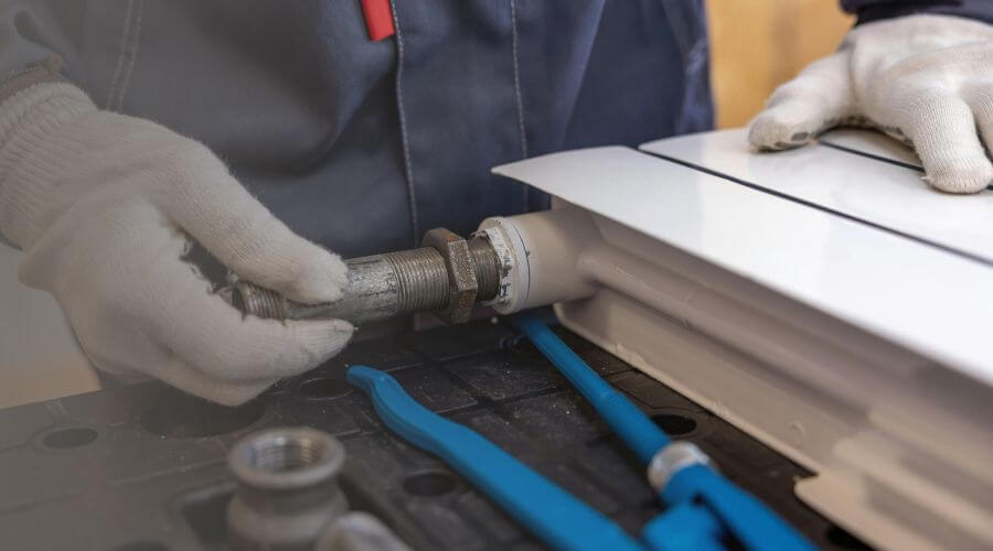 Professional water heater repair services in De Pere, WI